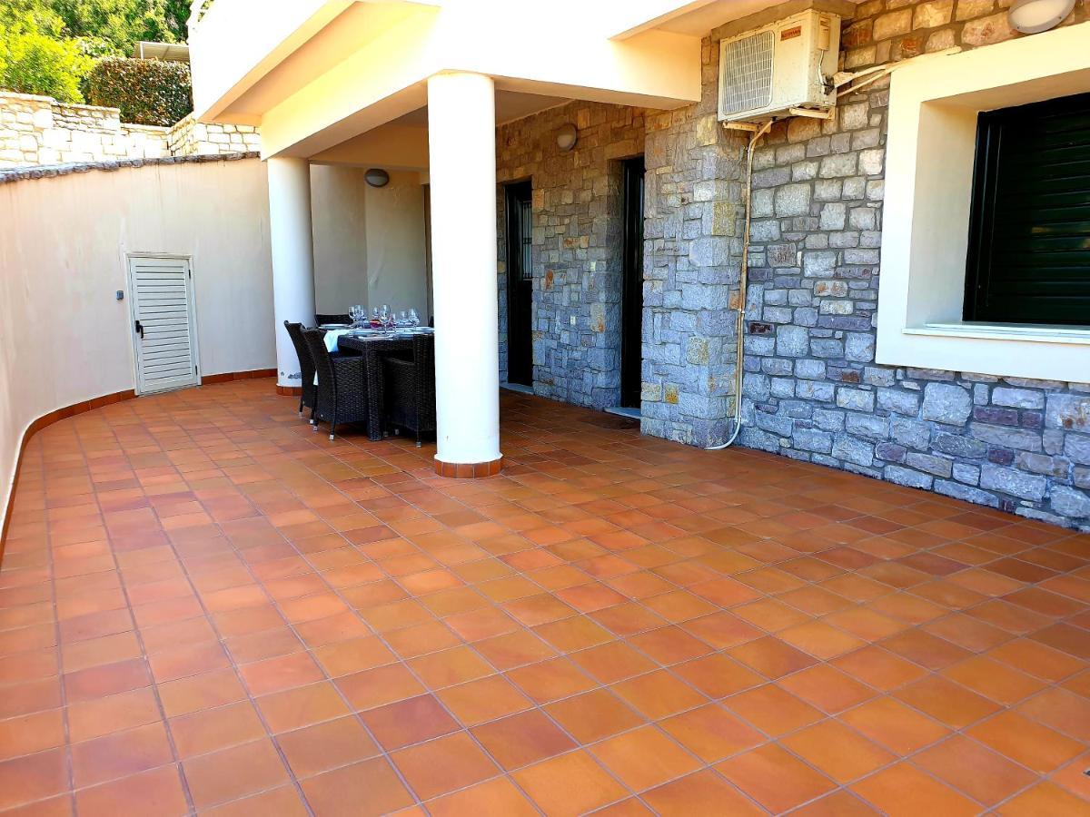 Elaianthos Villa Kalamata Exterior foto